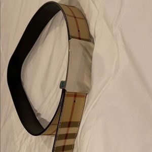 Burberry belt